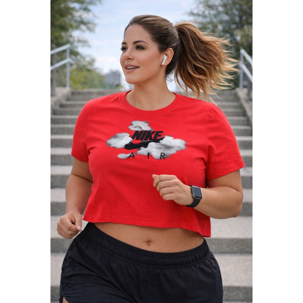 Nike Air Women Red Cloud‎ Graphic Cropped T-Shirt Size XL Short Sleeve Boxy Tee